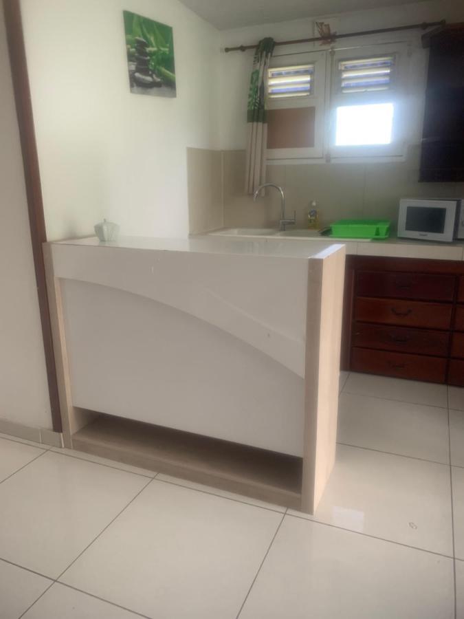 Caraibes Loc Appartement Ducos Buitenkant foto